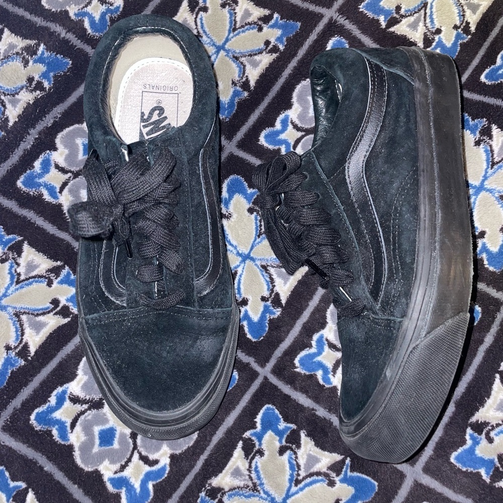 Black on black leather lace up Vans, ladies 6.5